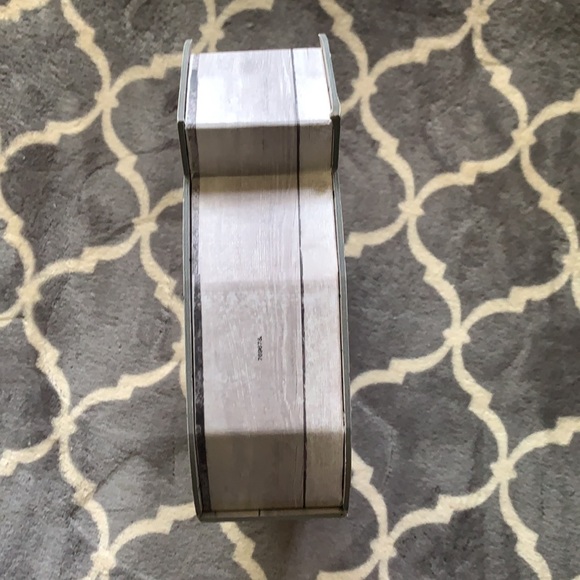 “&” Decorative Box - Picture 7 of 8